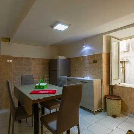 Apartamento Cirillo 60 *