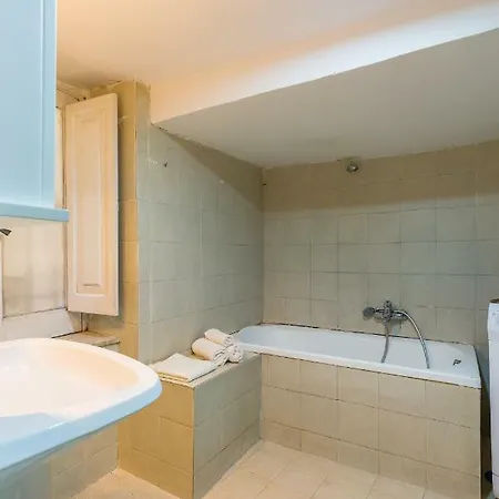 Cirillo 60 Apartamento *