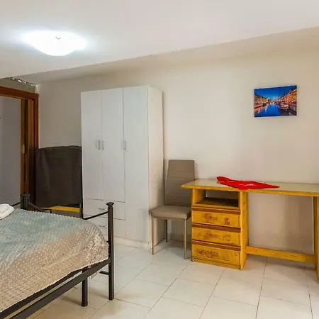 Appartement Cirillo 60 *